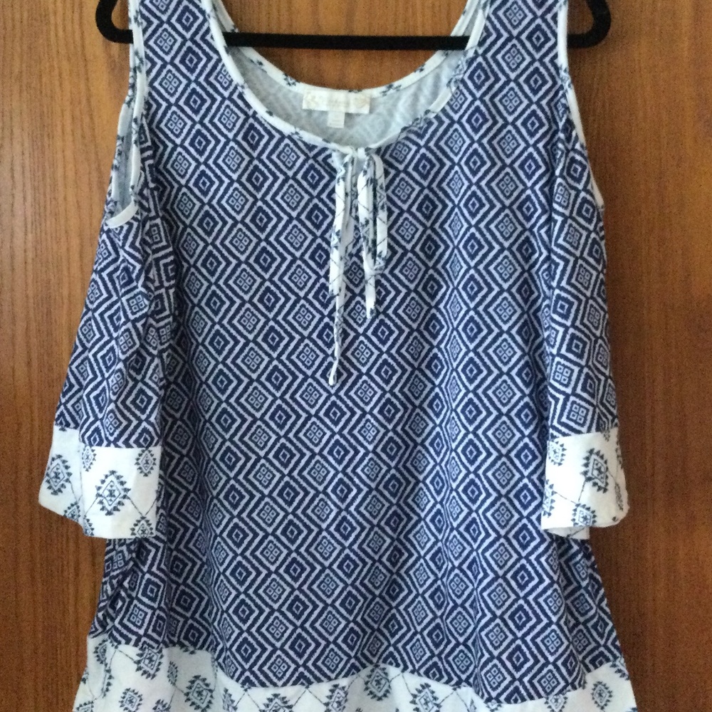 Suzanne Betro cold shoulder top
